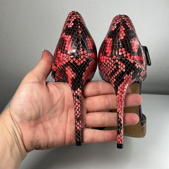 Vince Camuto Ankle Strap Multi-Color Retro Python Snakeskin Heels 7.5 Sessen - Picture 8 of 16